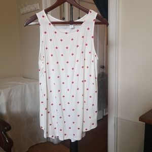 3/$20 Old Navy white sleeveless top with Canada flags